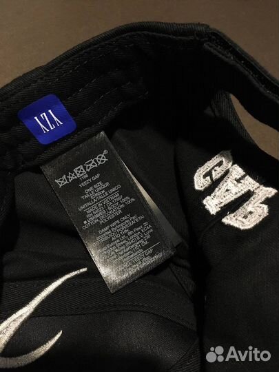 Кепка Yeezy gap balenciaga :)