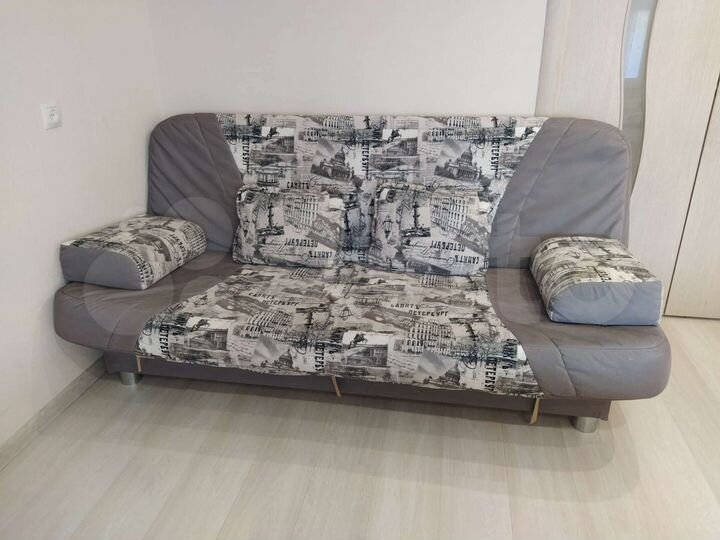 2-к. квартира, 61 м², 1/9 эт.