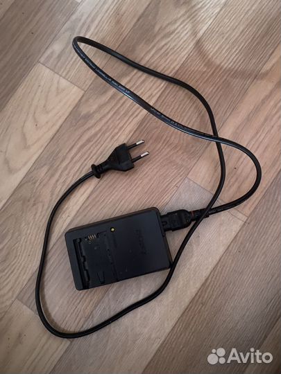 Зеркальный фотоаппарат sony а230