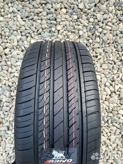 Arivo Ultra ARZ5 255/35 R20 97W