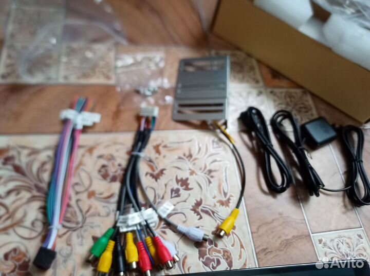 Магнитола 10 дюймов android 2/32гб