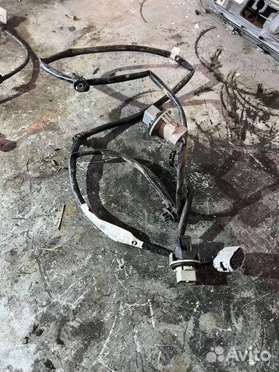 Рамка фонаря Mitsubishi Outlander 2012