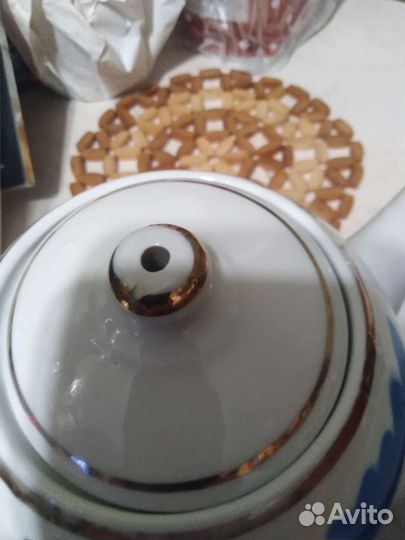 Пиалла и чайник заварной на 1.0 литра