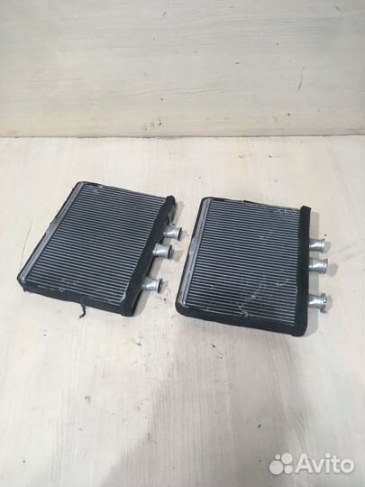 Радиатор отопителя BMW 7 Е65 64116906270