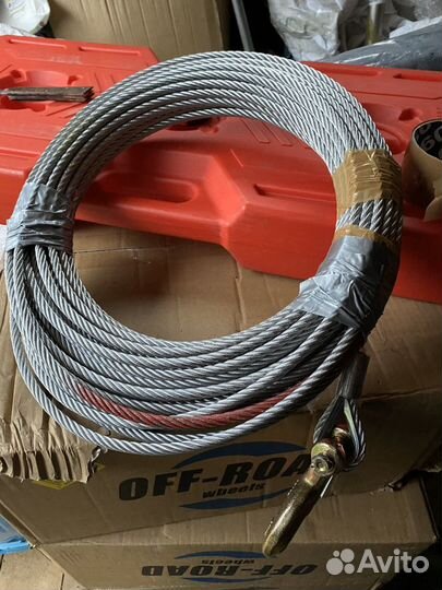 Трос Лебедки стальной 10мм 20-25 м новый с крюком