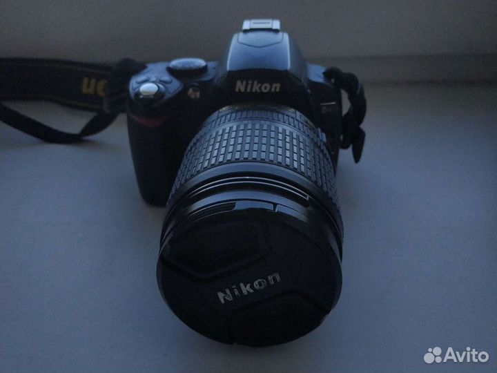 Зеркальный фотоаппарат nikon D40