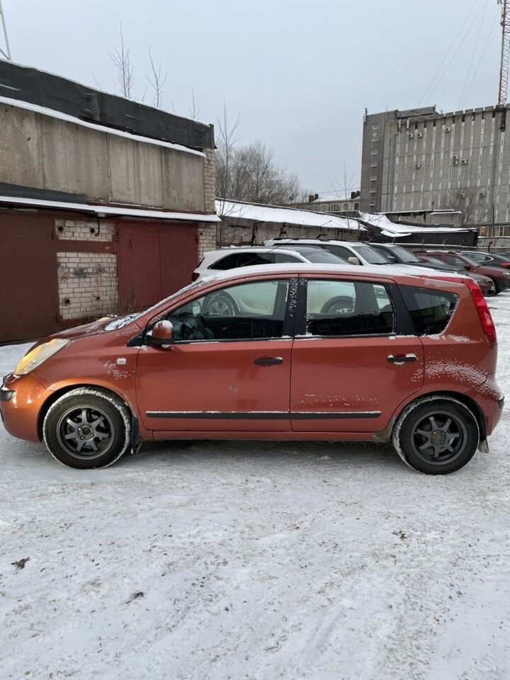 Nissan Note: фото владельца