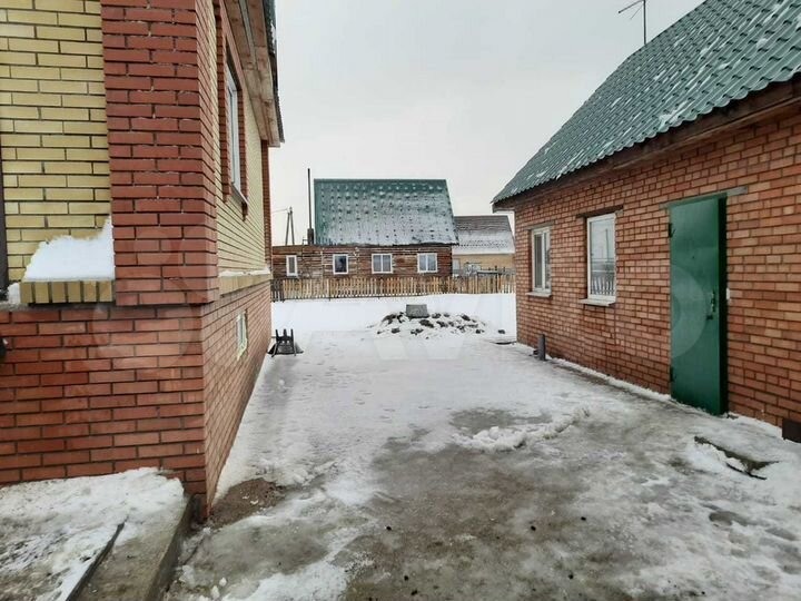 Дом 190 м² на участке 10 сот.