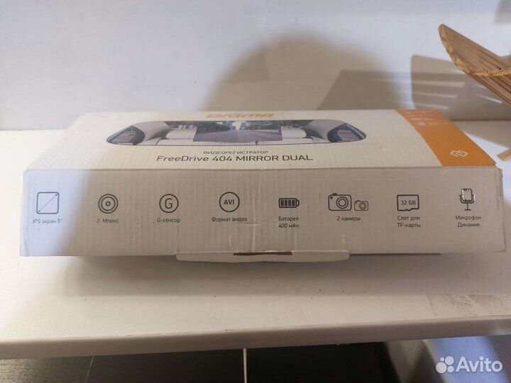 Видеорегистратор Digma FreeDrive 404