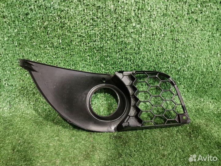 Решетка переднего бампера под птф правая