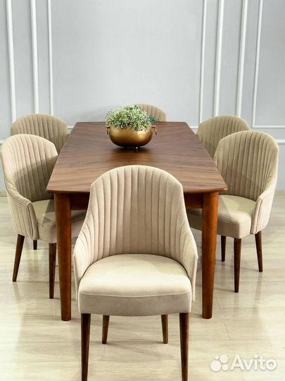 Столы и стулья новые