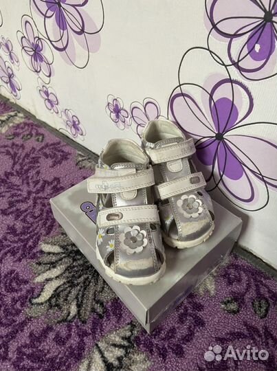 Босоножки для девочки 22 размер