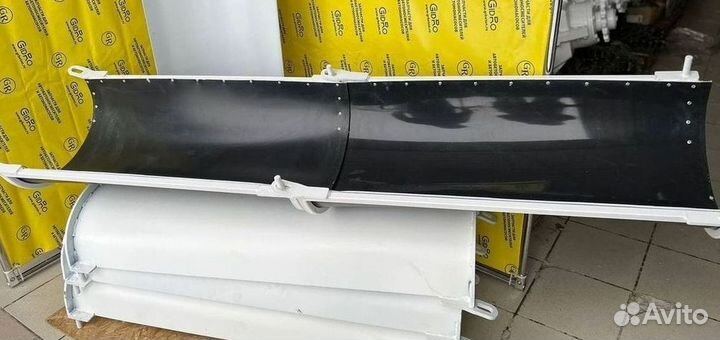 Пластиковый лоток автобетоносмесителя