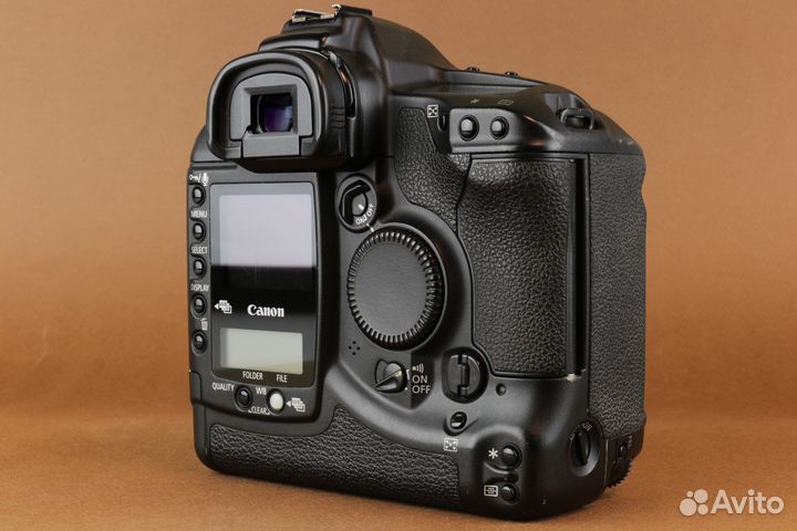 Canon 1Ds (id 03155)