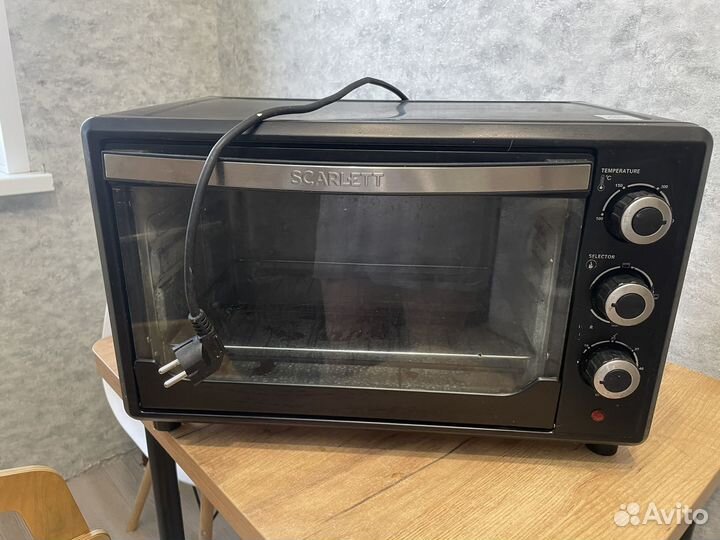 Духовая печь Scarlett