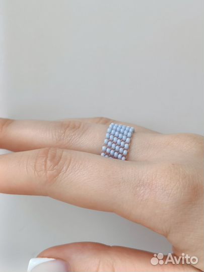 Украшения из бисера