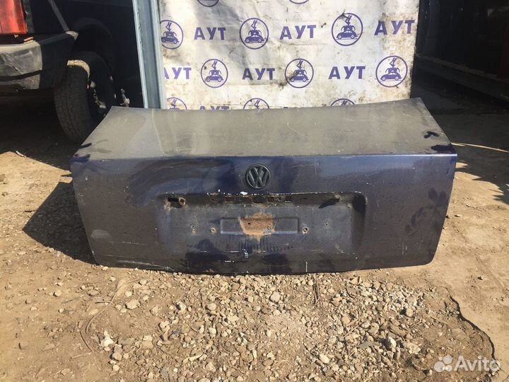 Крышка багажника VW Passat B5 седан