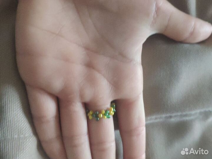 Кольцо из бисера