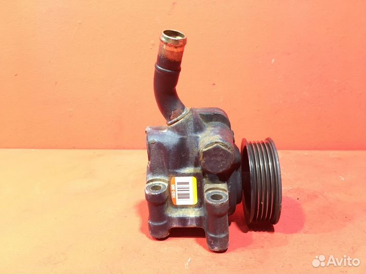 Насос гура для Ford Fusion fyjb, 1.6 Zetec (Б/У)