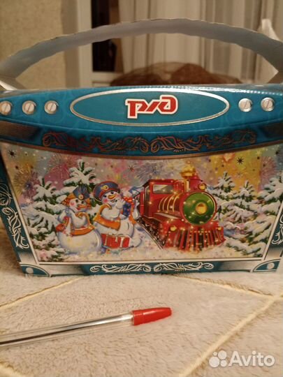 Коробка для конфет/подарка