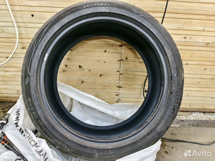 Giti GitiComfort 225 245/45 R20 103V