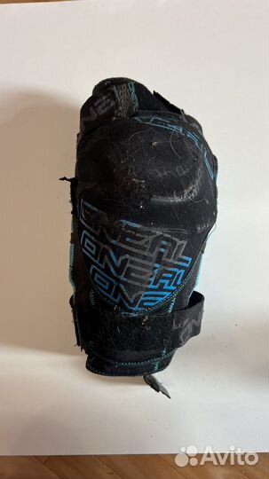 Защита коленей Oneal