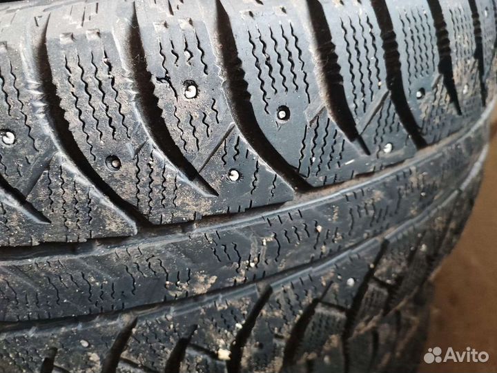 Bridgestone WeatherForce 255/65 R17