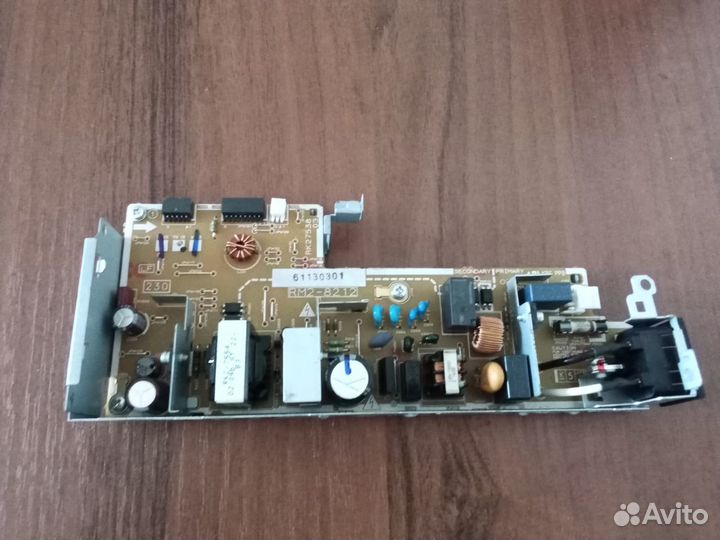 Блок питания принтера HP RM2-8212