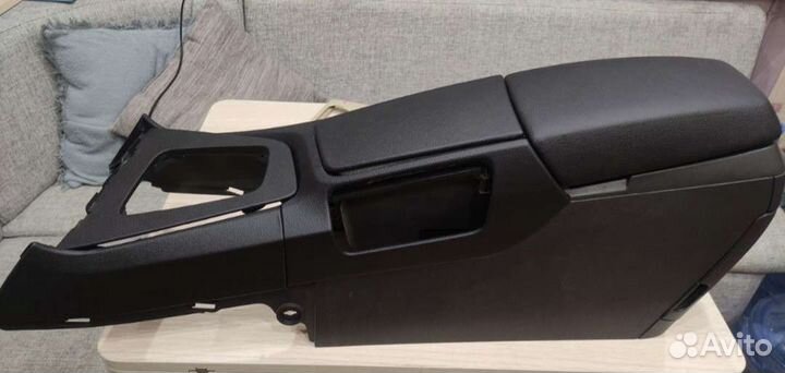 Самоклеящаяся кожа NR (кожзам) N31, 1.4х1.0м