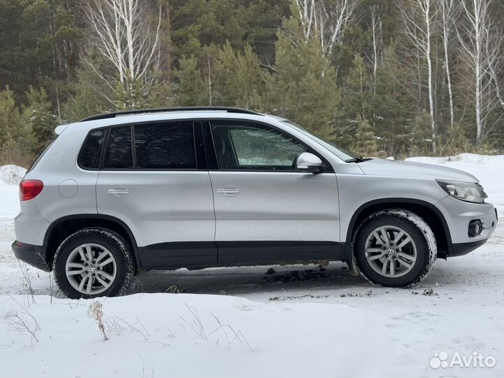 Volkswagen Tiguan 2.0 AT, 2011, 293 000 км