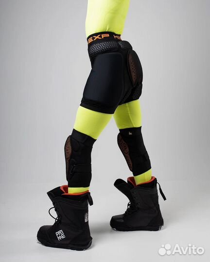 Горнолыжная защита-наколенники от High Experience