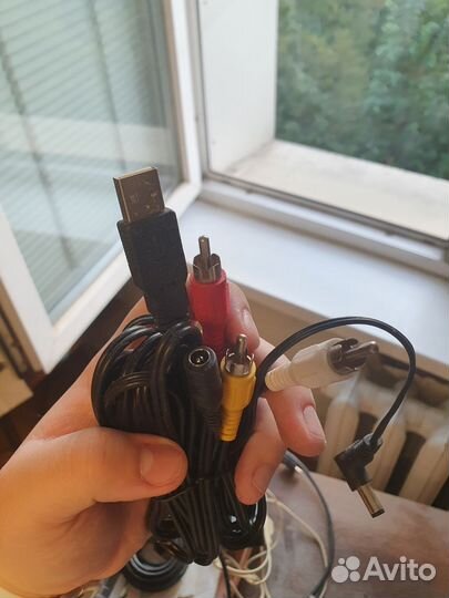 Тюльпан кабель