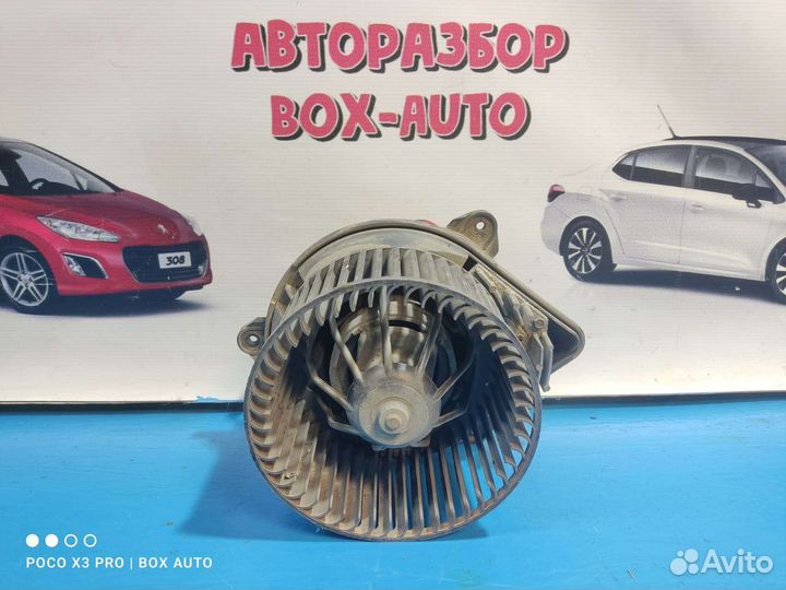 Моторчик печки под климат Ситроен Ксара