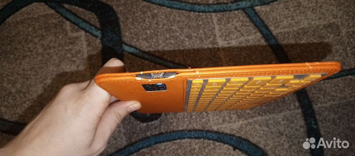 Bluetooth клавиатура