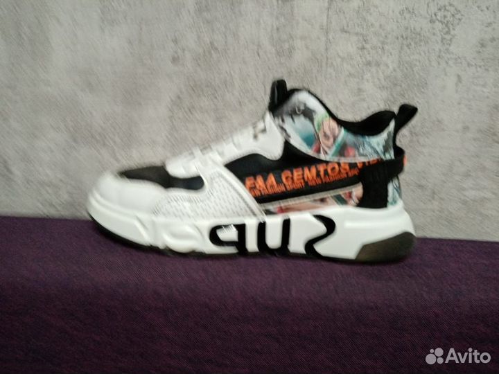 Кроссовки sup