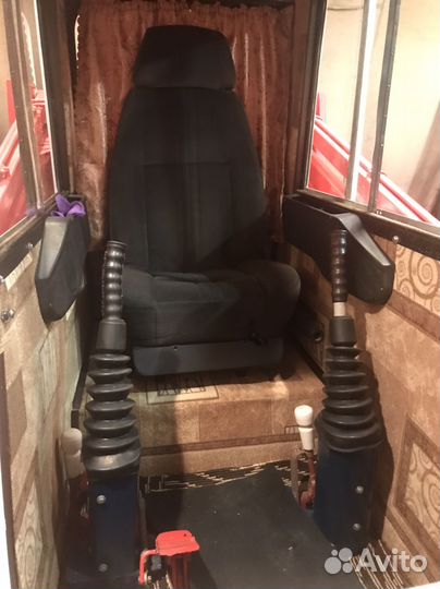 Мини-погрузчик Уралвагонзавод ПУМ-500, 2006