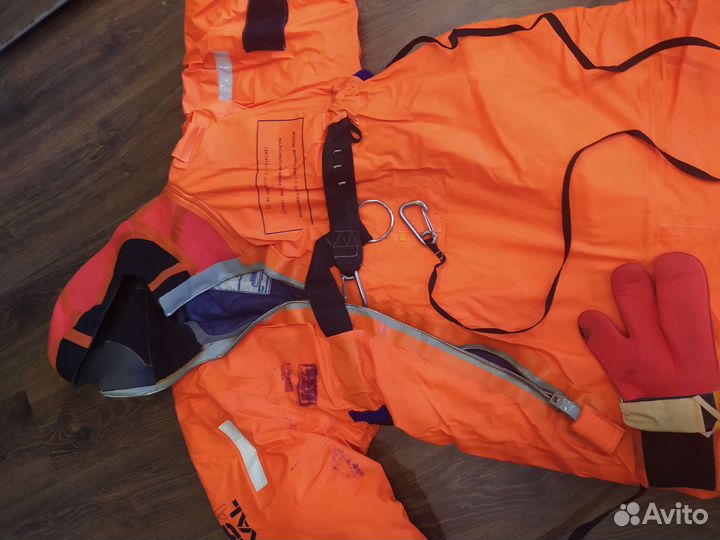 Тэрмокостюм спасательный