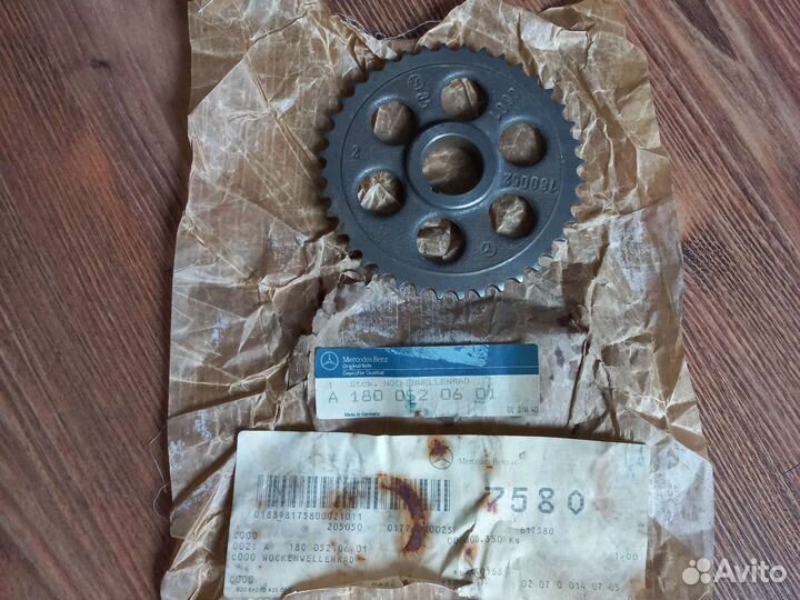 Шестерня распредвала Mercedes A 180 052 06 01
