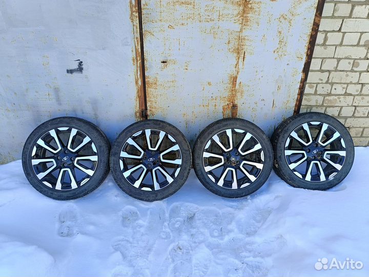 Колеса от Весты св кросс R17