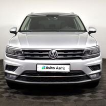 Volkswagen Tiguan 2.0 AMT, 2017, 189 000 км, с пробегом, цена 2 135 000 руб.