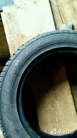 Dunlop SP Winter Ice 01 205/55 R16