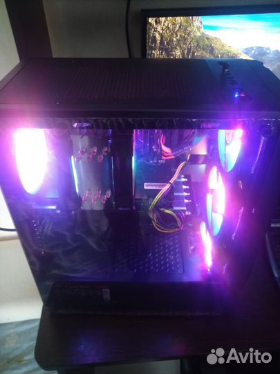 Игровой пк Систем.блок xeon E52690V4 32gb RX5700XT