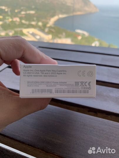 Блок зарядки iPhone 20w