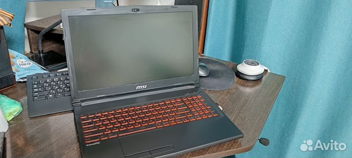 Игровой ноутбук msi ms-16p6