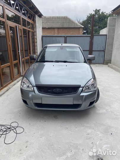 Бампер передний и задний на priora