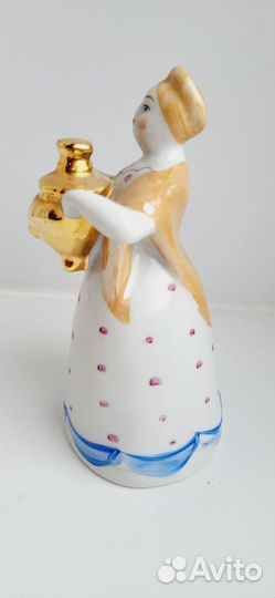 Статуэтка девушка С самоваром, завод Дулево, перио