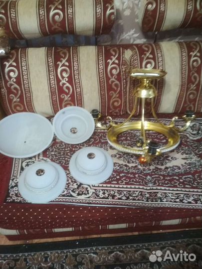 Люстра потолочная