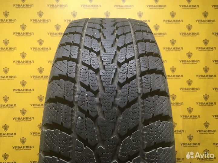 Toyo Winter Tranpath S1 215/65 R16 98Q