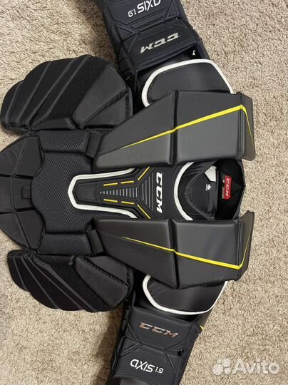 Вратарский нагрудник int