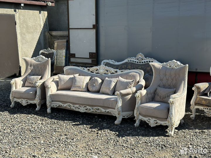 Диван и 2 кресла